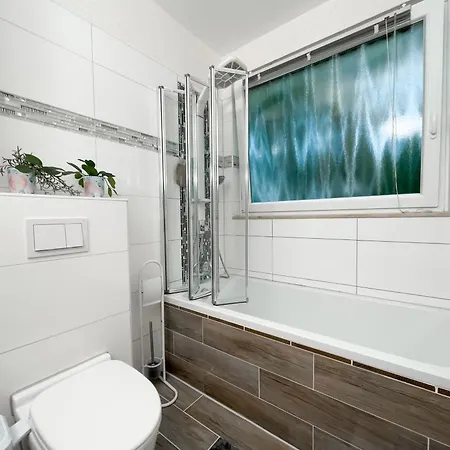 Messe Naehe 4 Appartement *